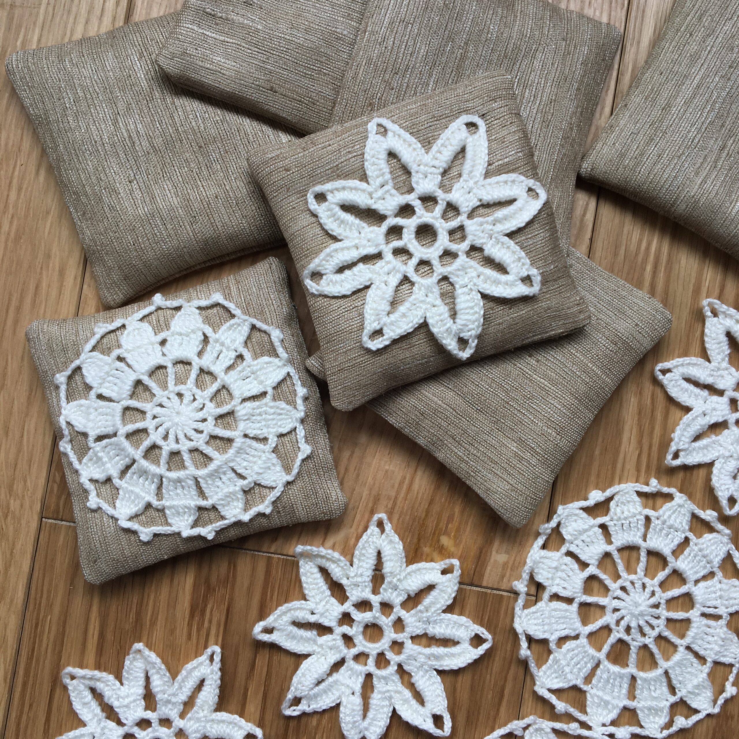 Try Thread Crochet & Make a Vintage Style Linen Lavender Bag